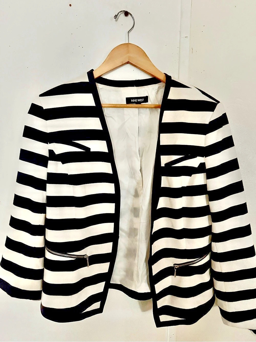 Nine West Striped Blazer in Black & White Size 14 Like New